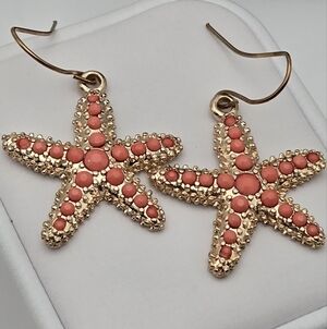 ✨2/$10✨ Gold Starfish Earrings Coral Beach Fashion Jewelry
